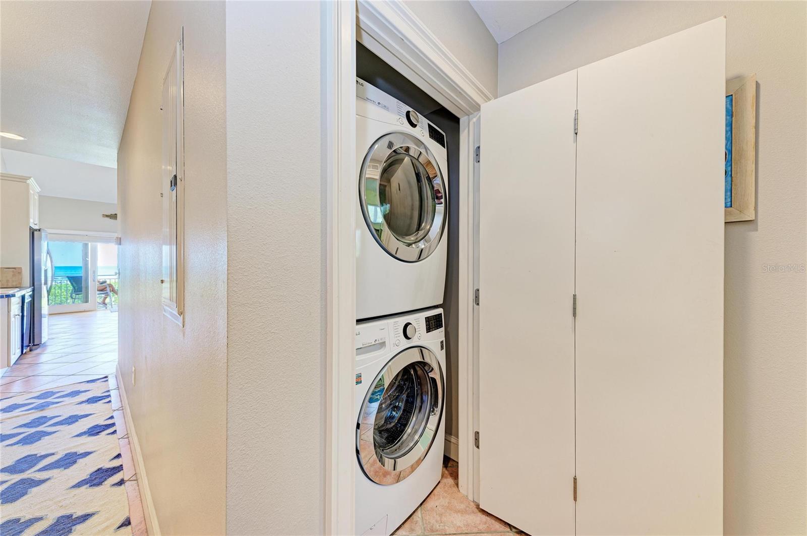 101 PALM AVE #4 — photo 27