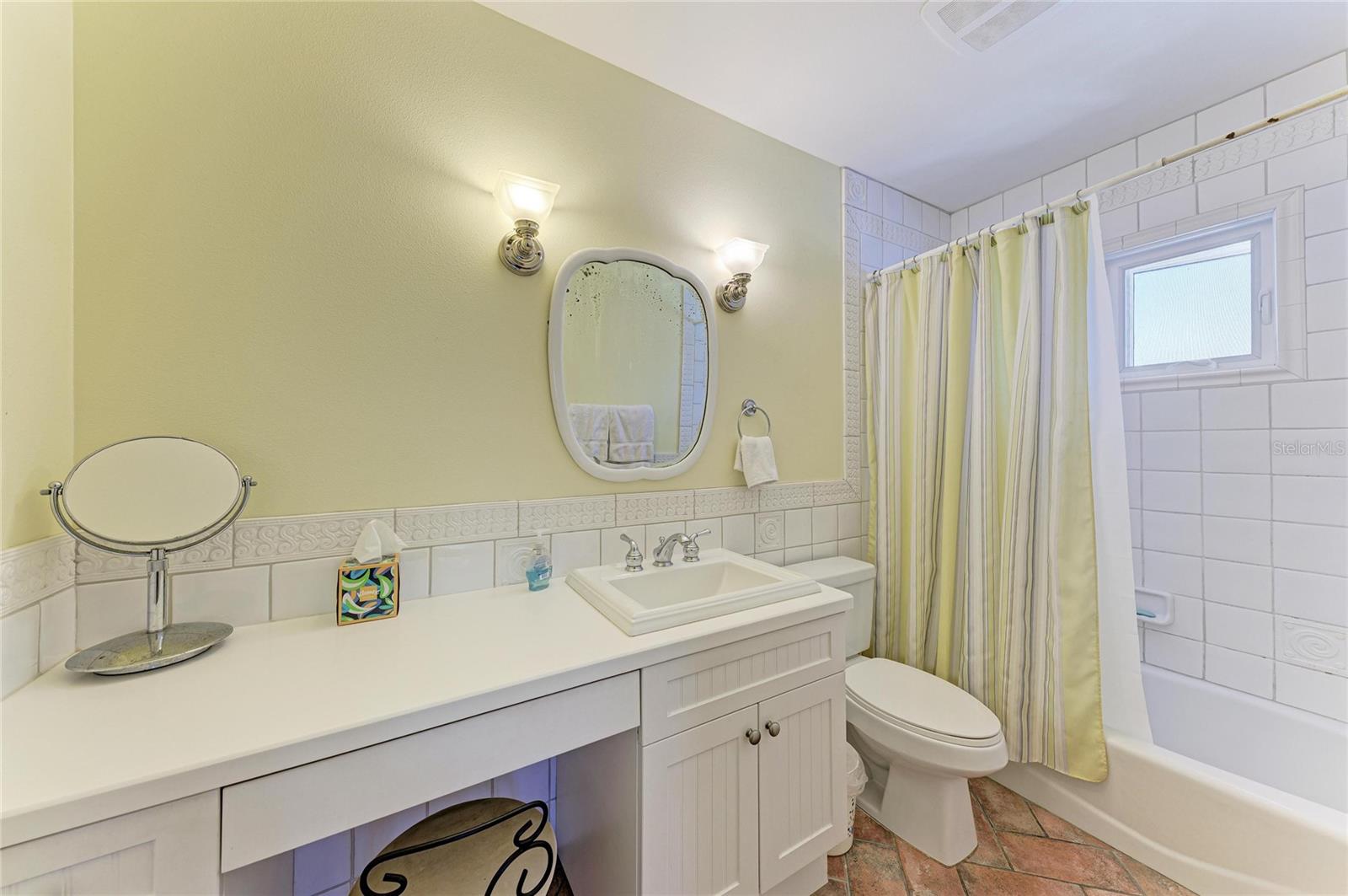 101 PALM AVE #4 — photo 21