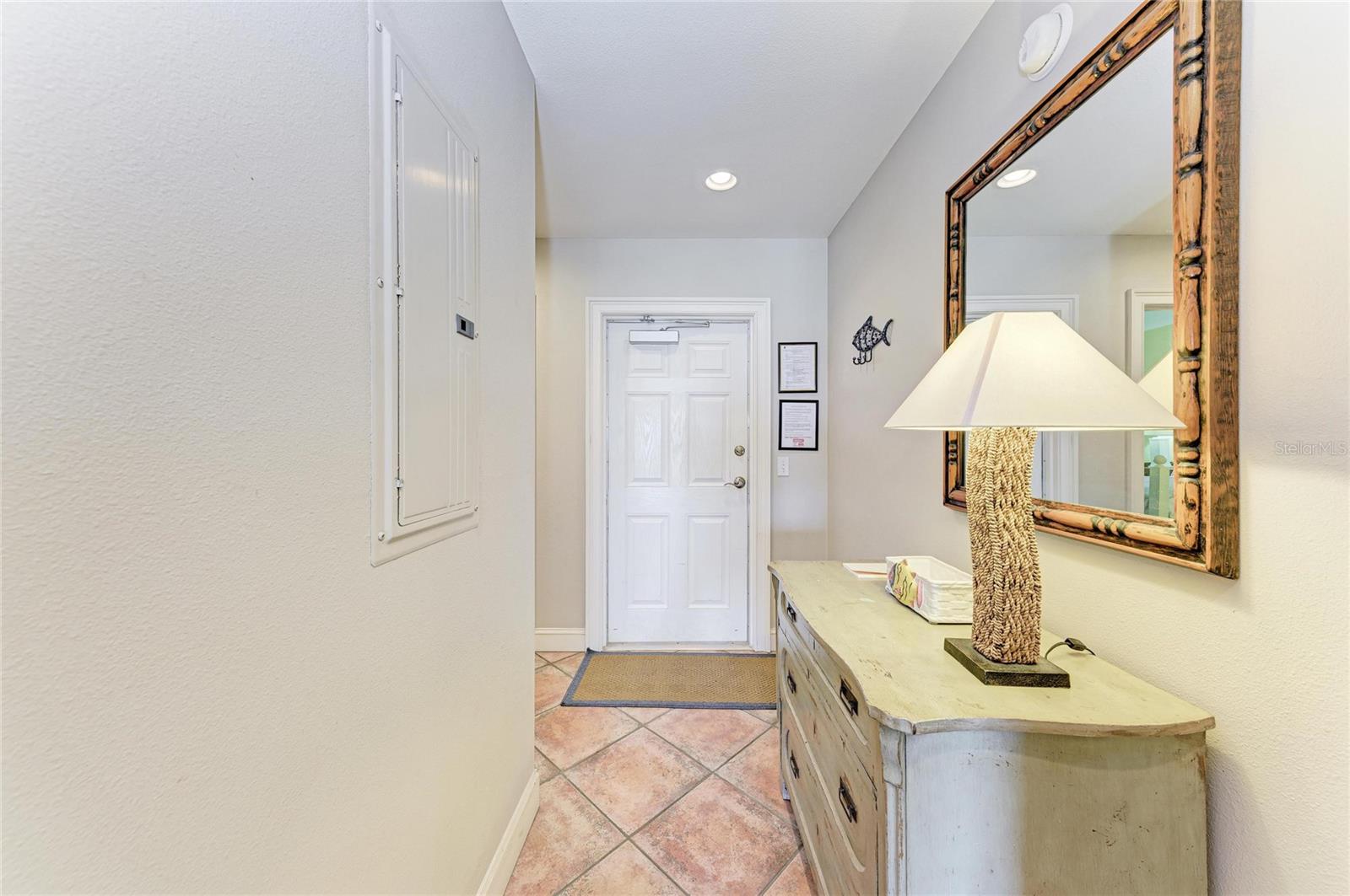101 PALM AVE #4 — photo 7