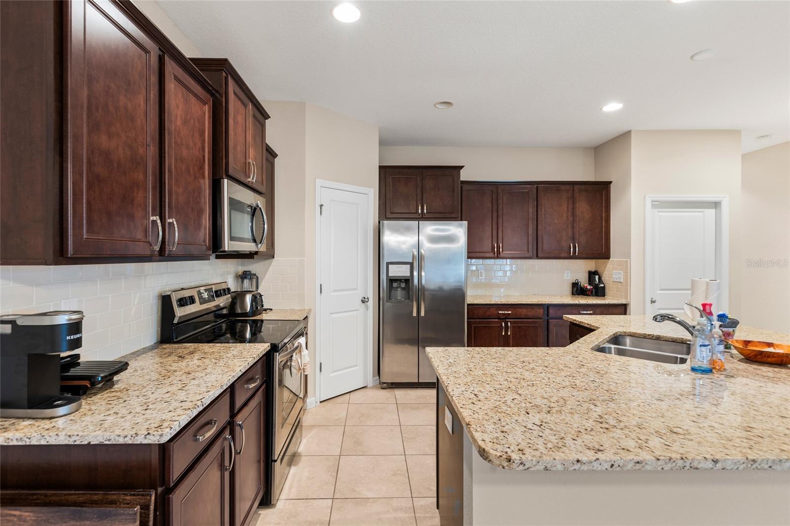 7727 TIMBERVIEW LOOP — photo 12