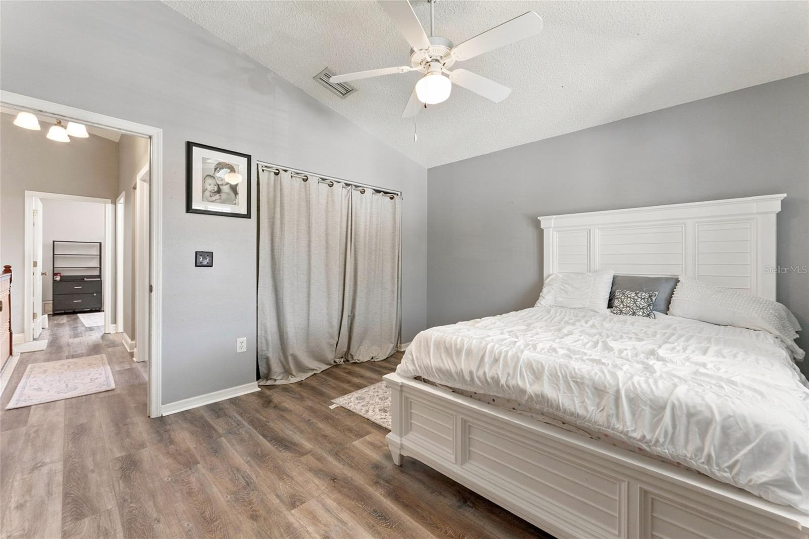 15629 EASTBOURN DR — photo 18