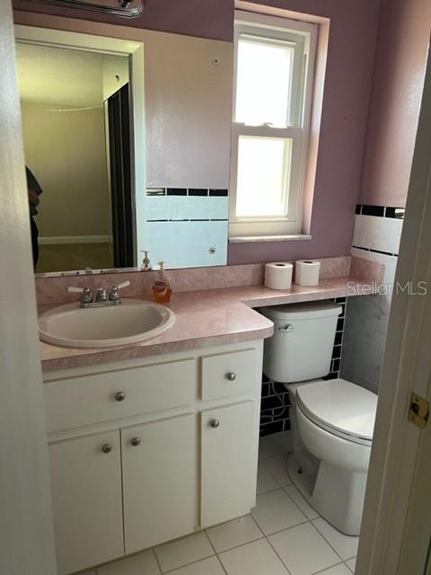 6890 VERSAILLES N #10 — photo 12