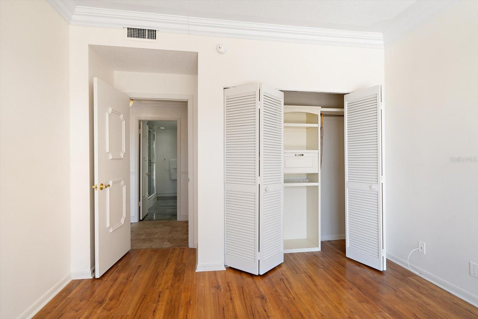 4 BELLEVIEW BLVD #106 — photo 24