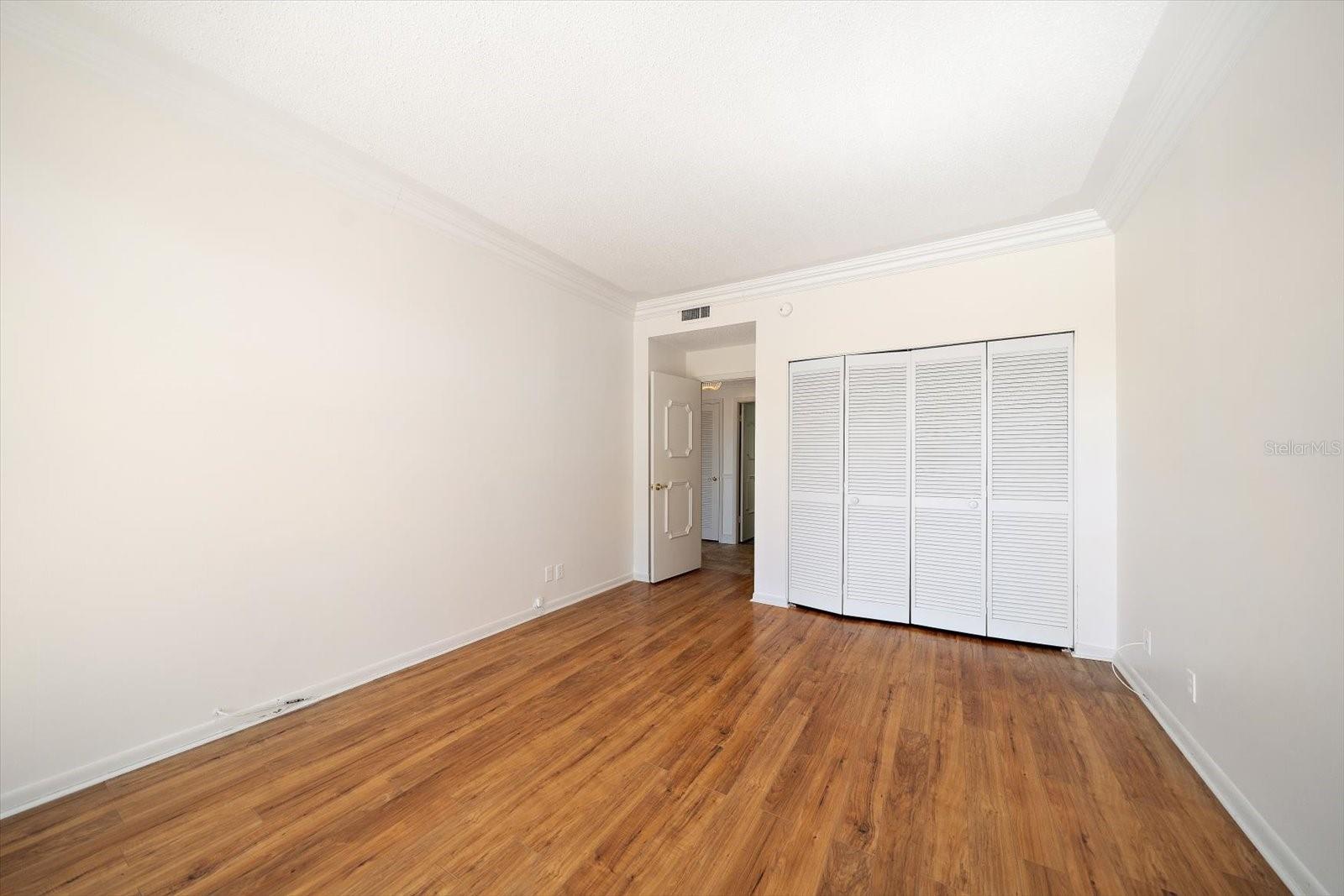 4 BELLEVIEW BLVD #106 — photo 26