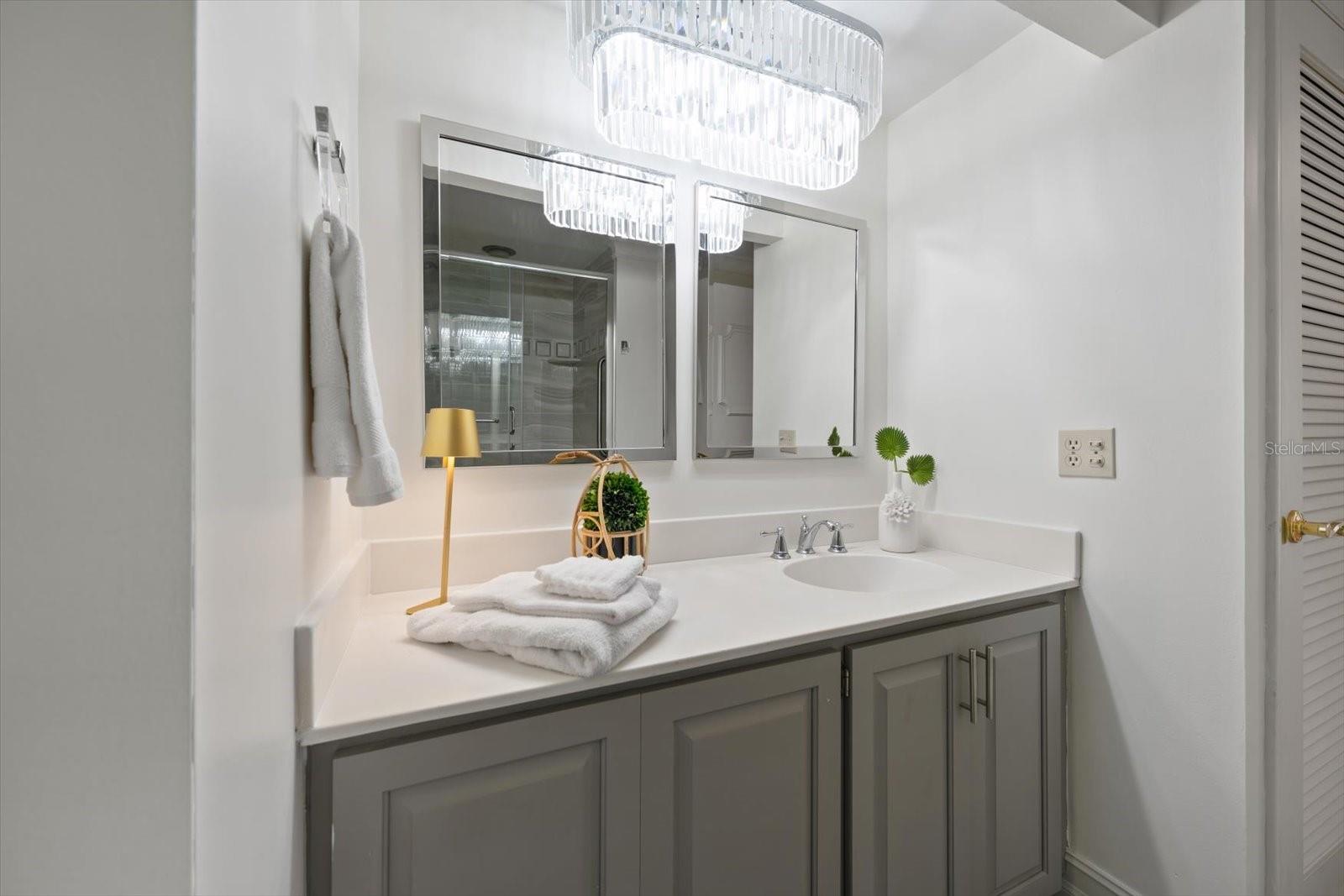 4 BELLEVIEW BLVD #106 — photo 15