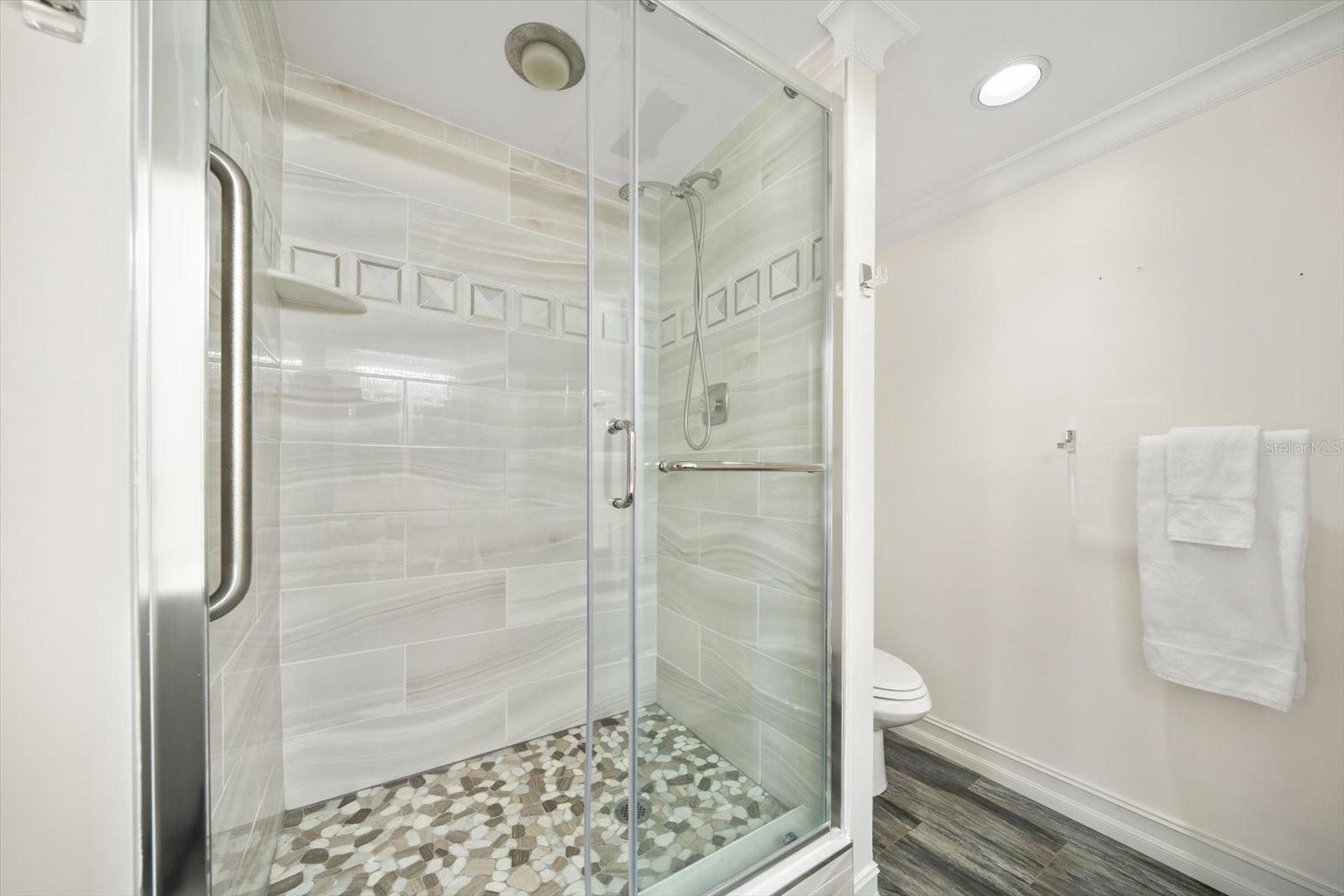 4 BELLEVIEW BLVD #106 — photo 27