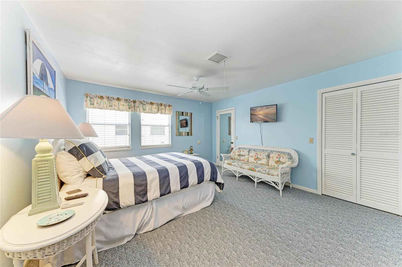 102 PALMETTO AVE — photo 22