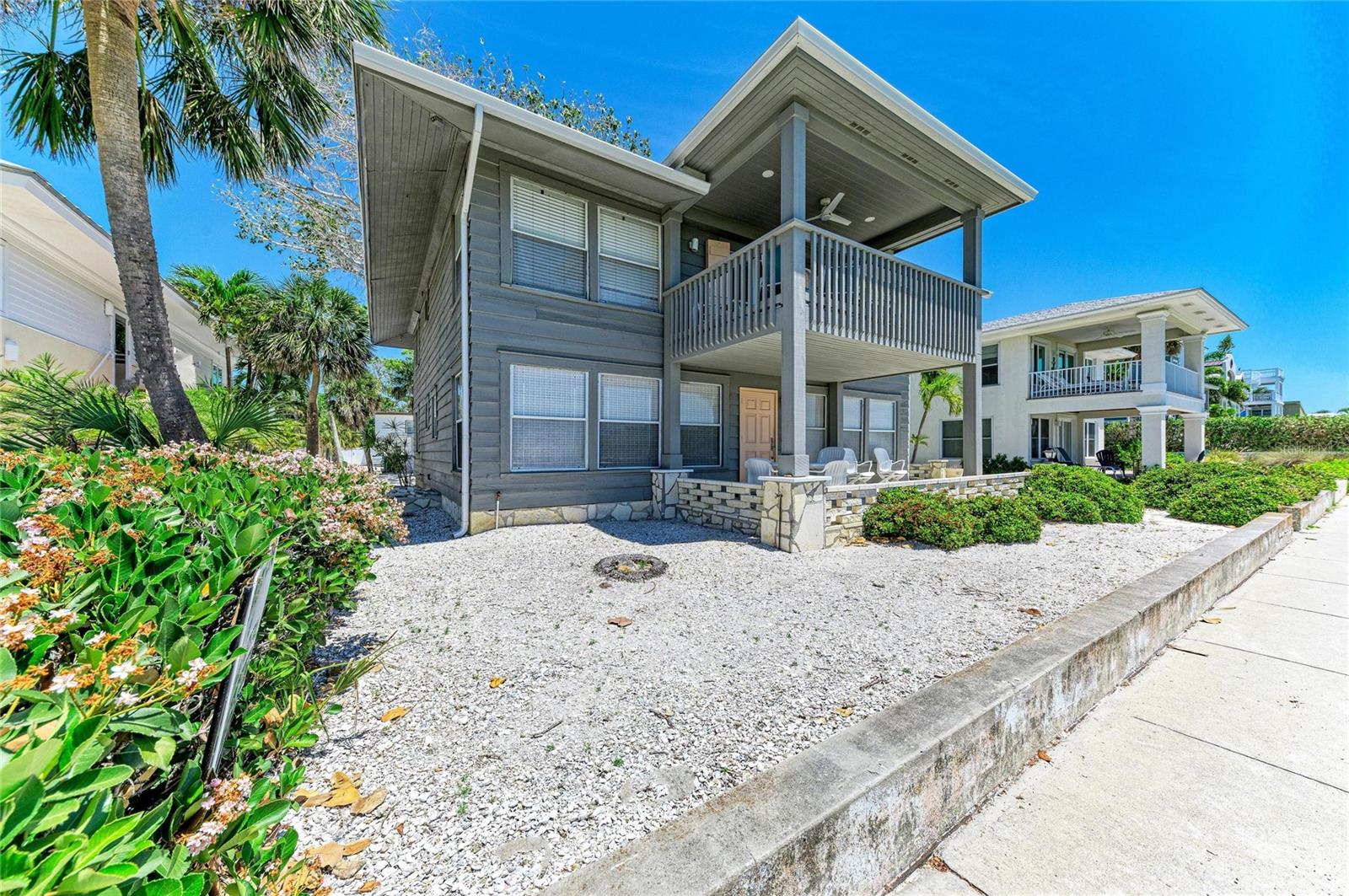 102 PALMETTO AVE — photo 51