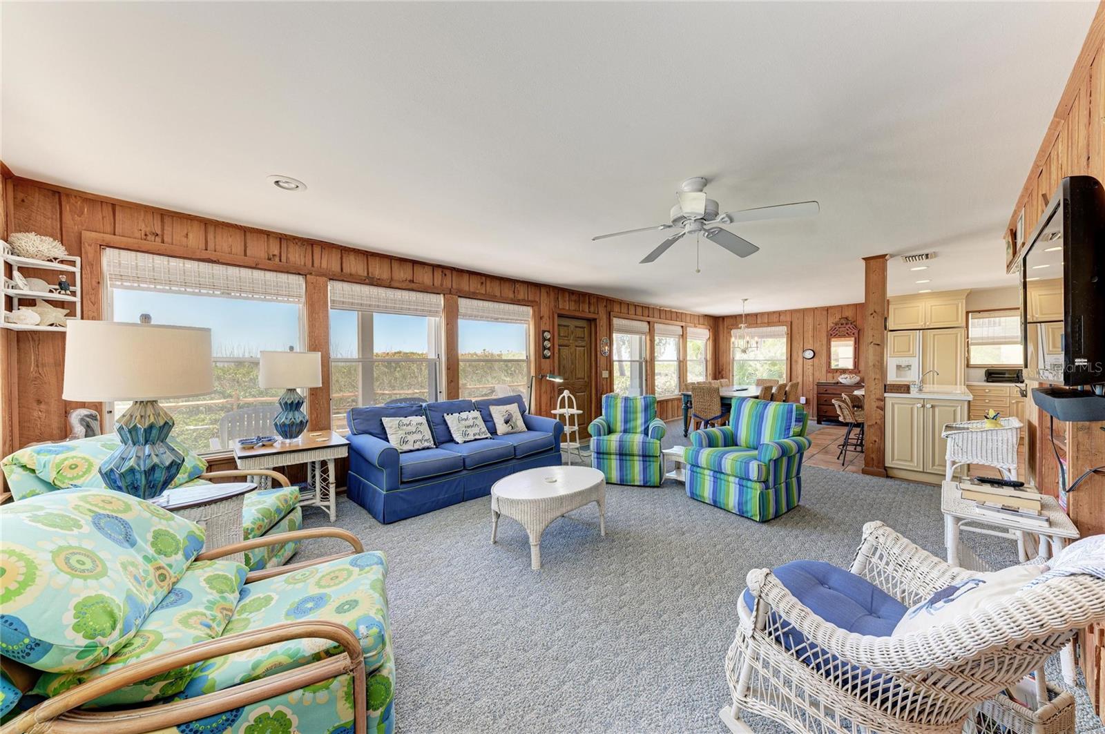 102 PALMETTO AVE — photo 12