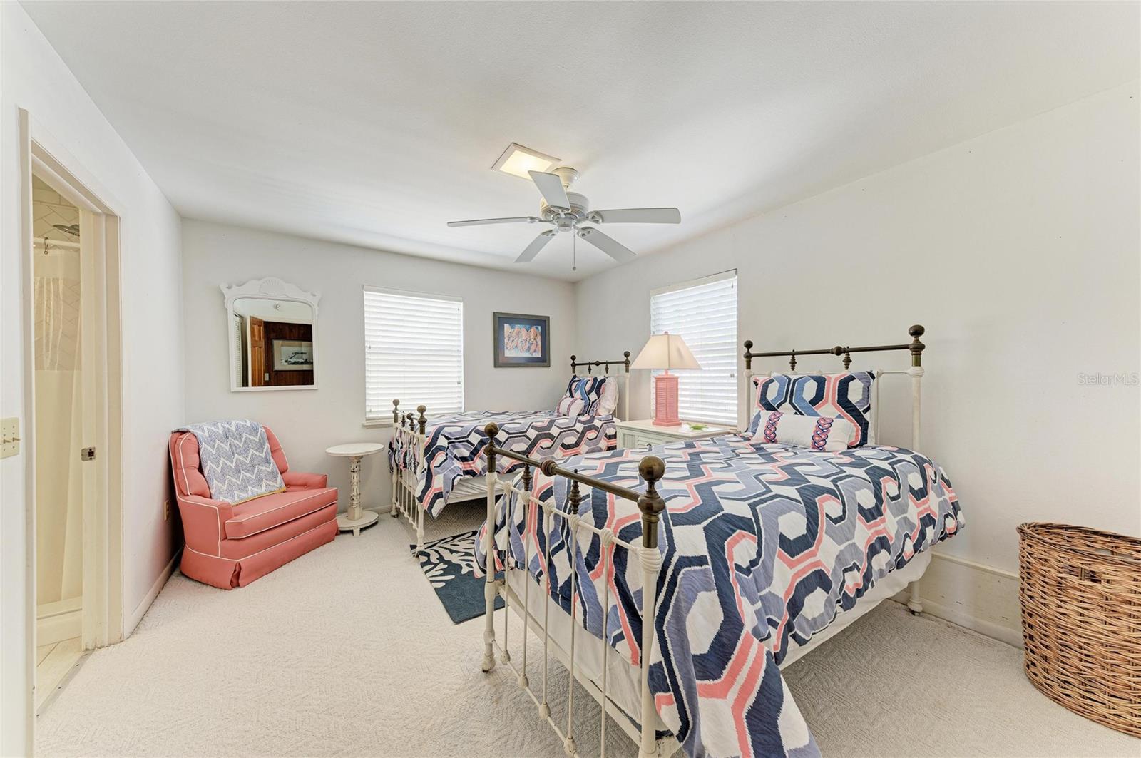 102 PALMETTO AVE — photo 28