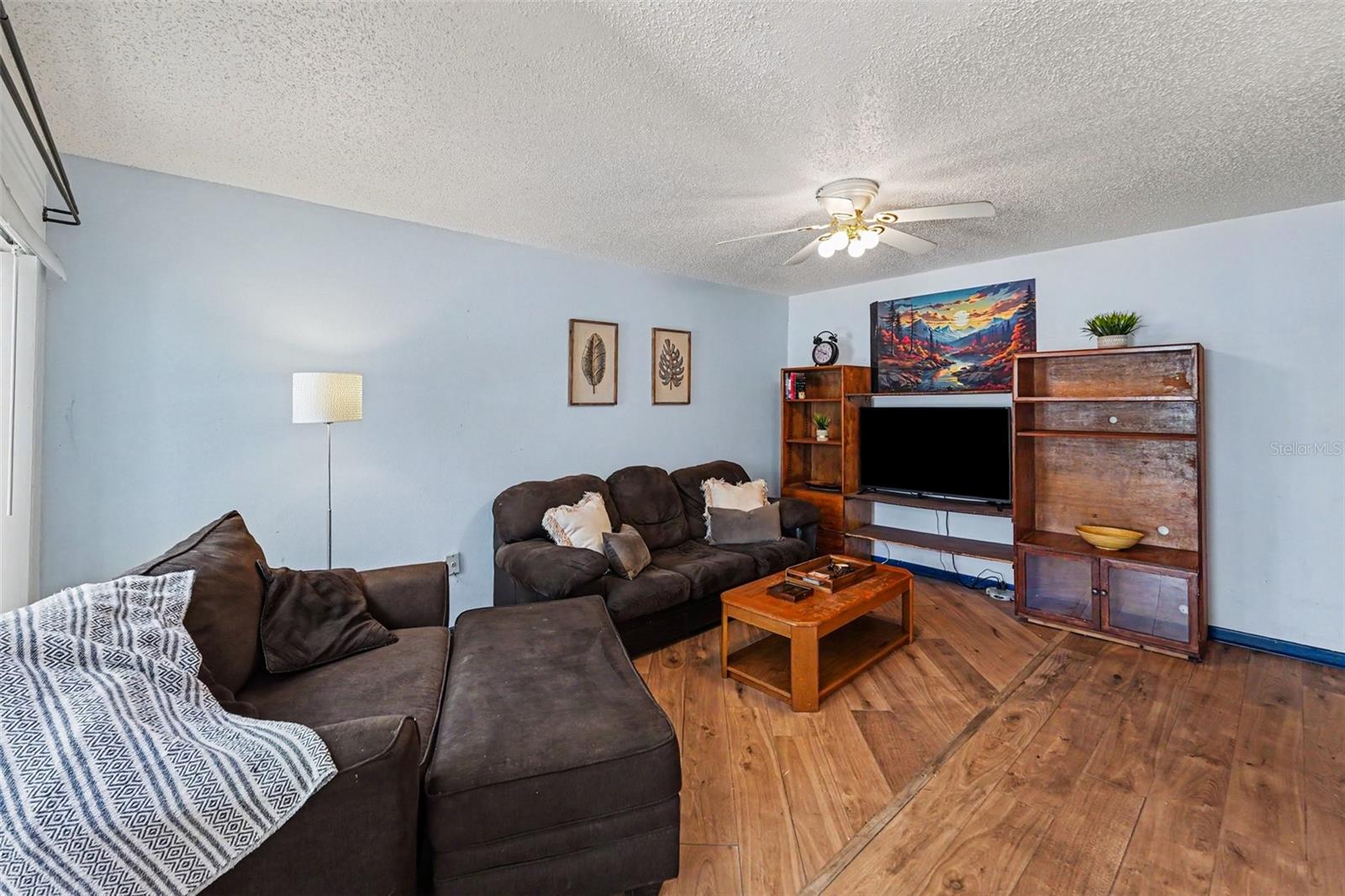 2095 SUNSET POINT RD #1904 — photo 5