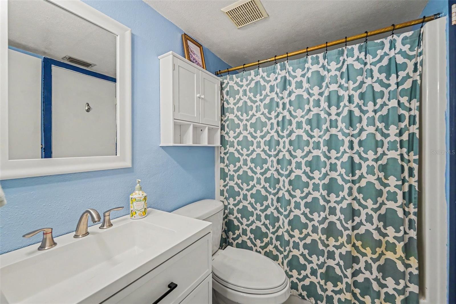 2095 SUNSET POINT RD #1904 — photo 13