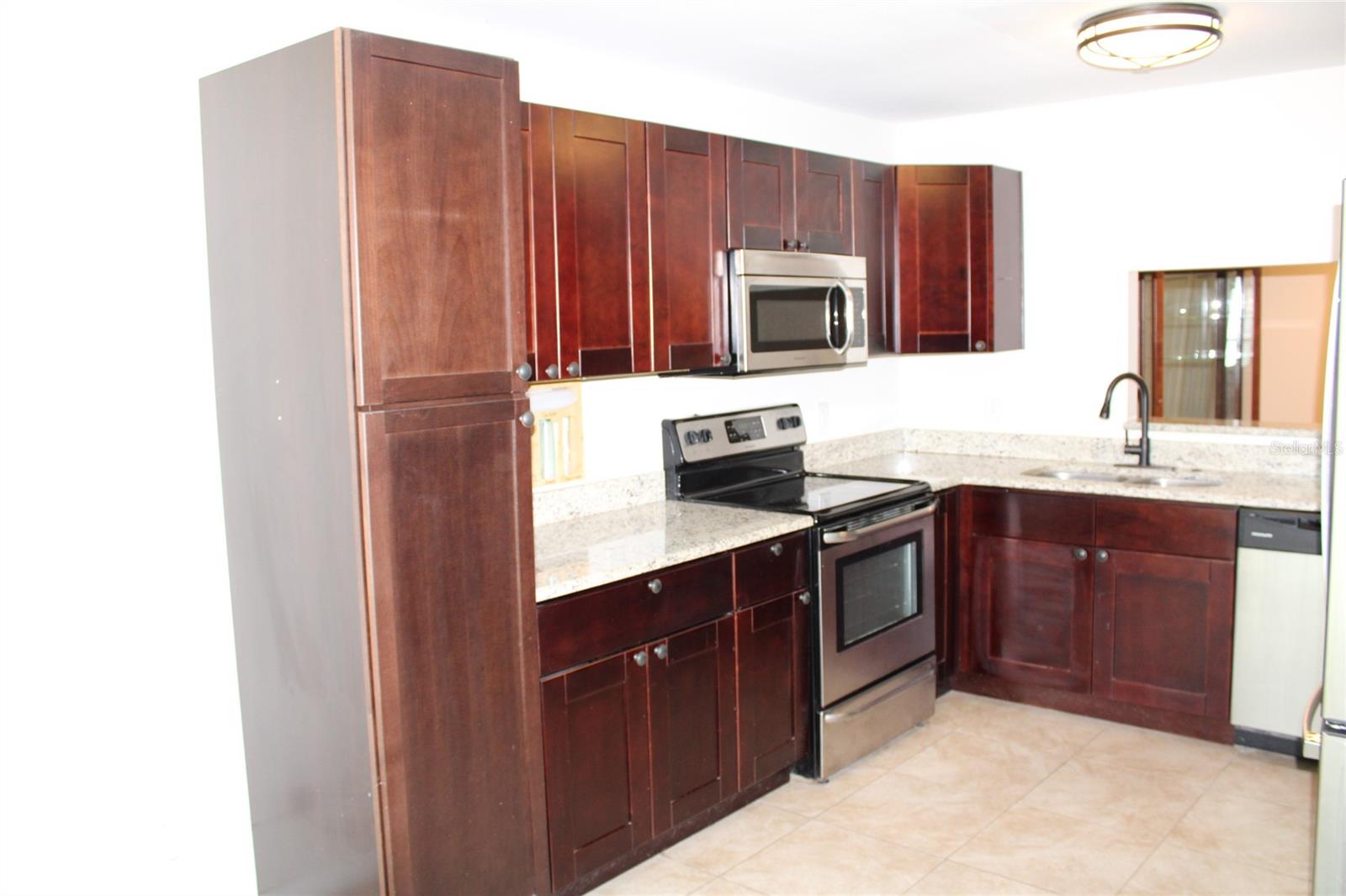 2288 CITRUS CT — photo 30