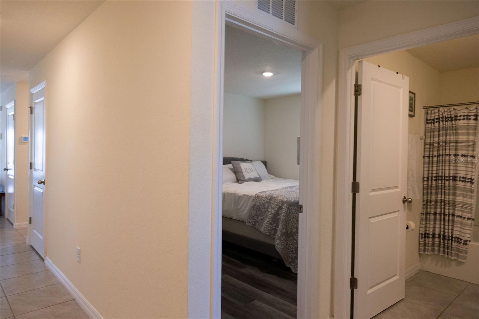 10428 FLATHEAD DR — photo 23