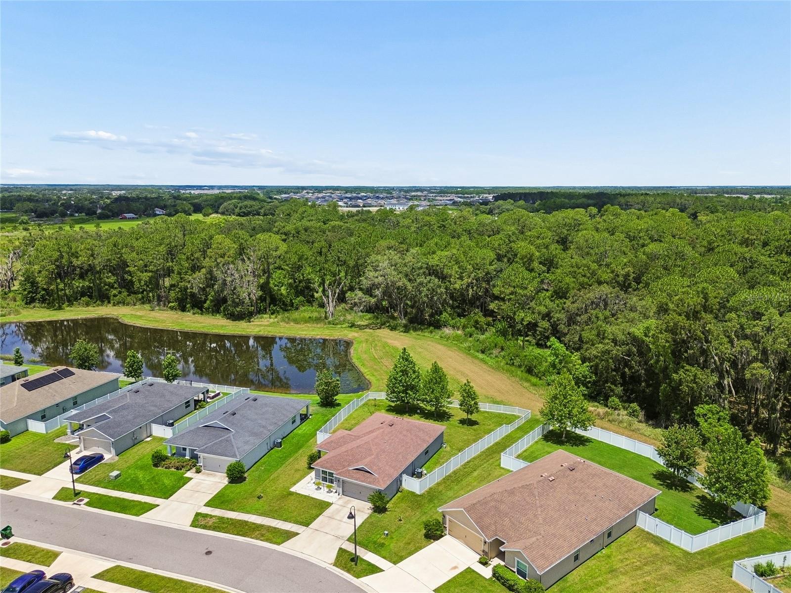 6917 GIDEON CIR — photo 41
