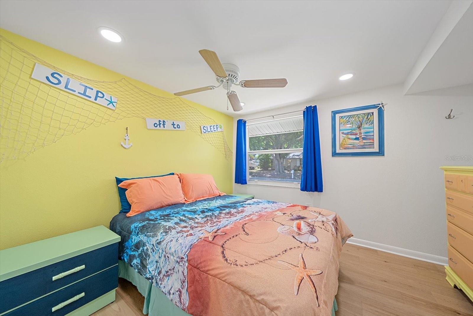 2923 LINWOOD DR — photo 21