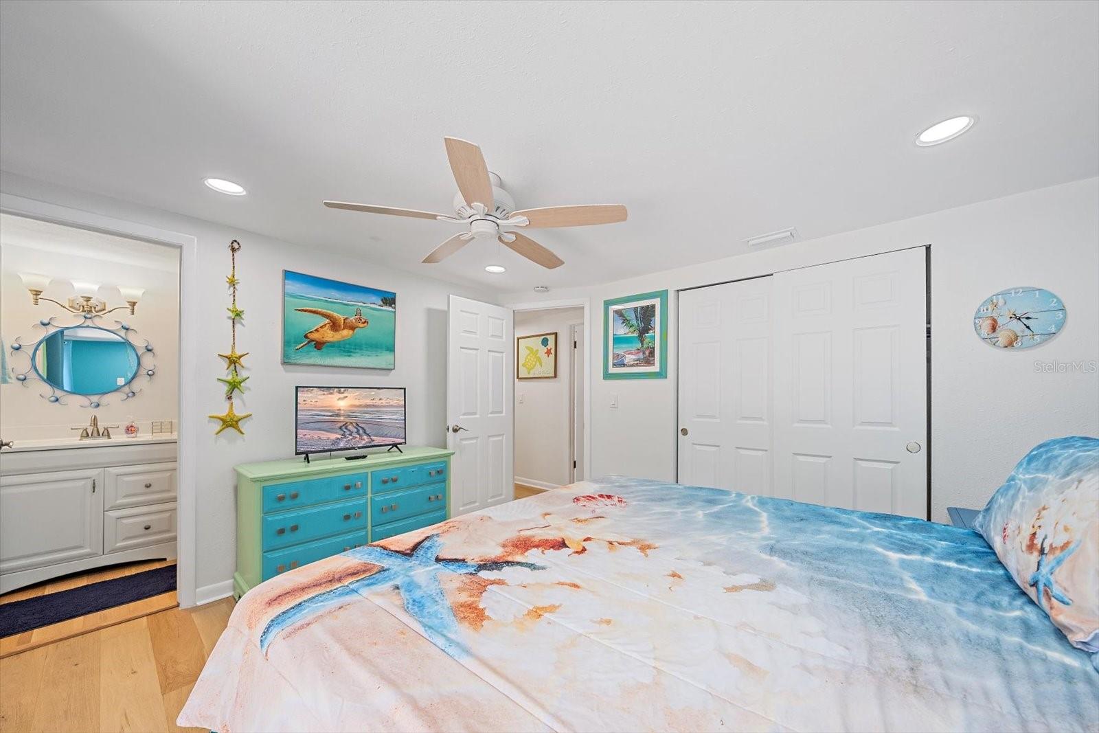 2923 LINWOOD DR — photo 17