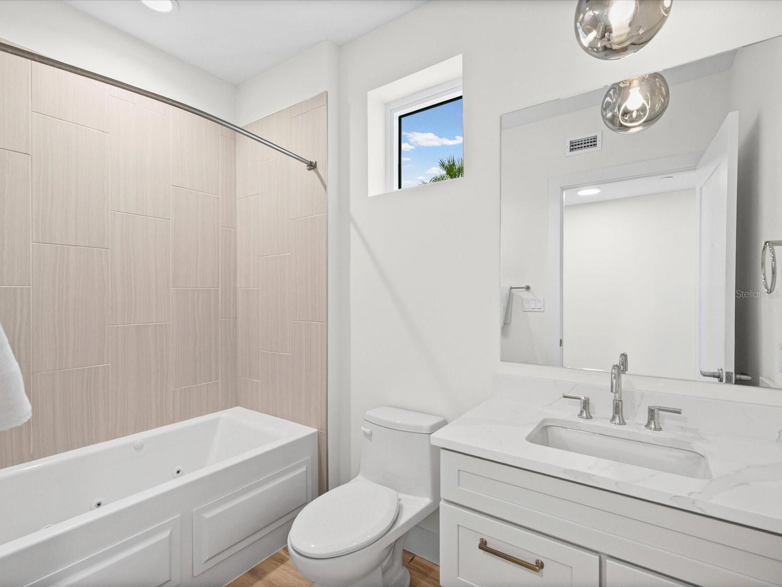 868 N OSCEOLA AVE — photo 19