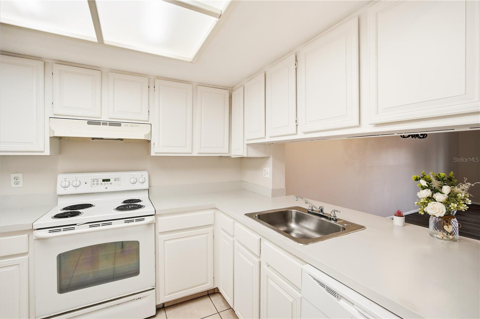 4991 PURITAN CIR #0522 — photo 5