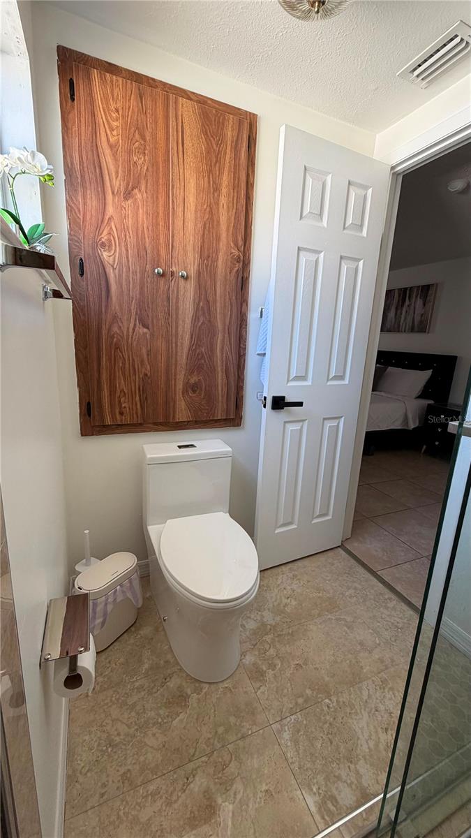 6713 WILLOW SPRING CT — photo 30