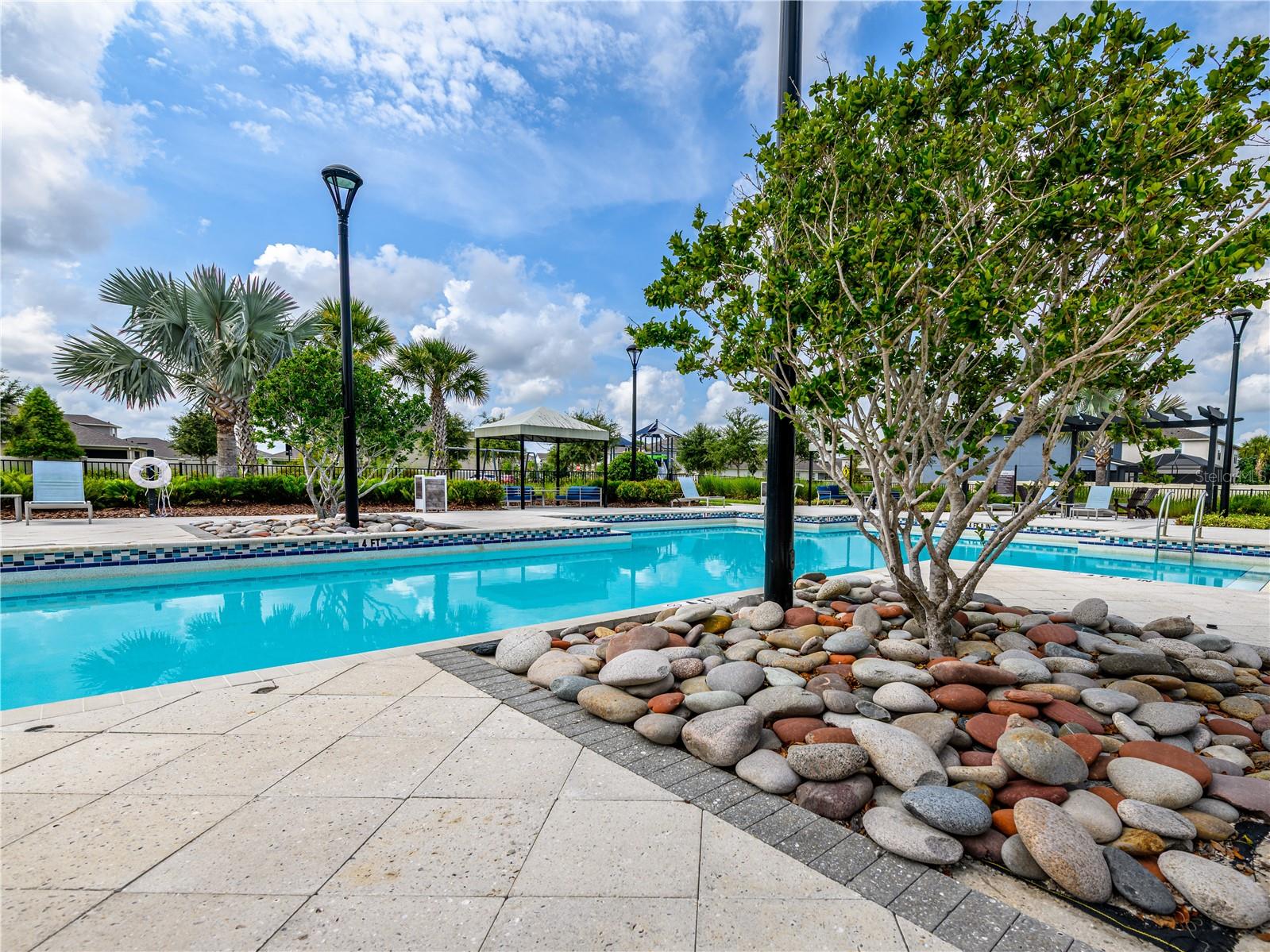 19319 BLUE POND DR #22 — photo 40