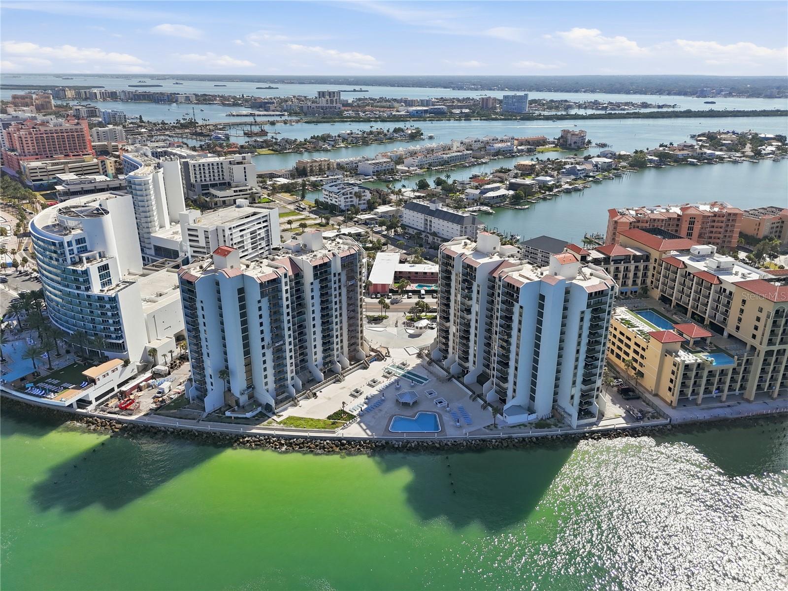 450 S GULFVIEW BLVD #301 — photo 3