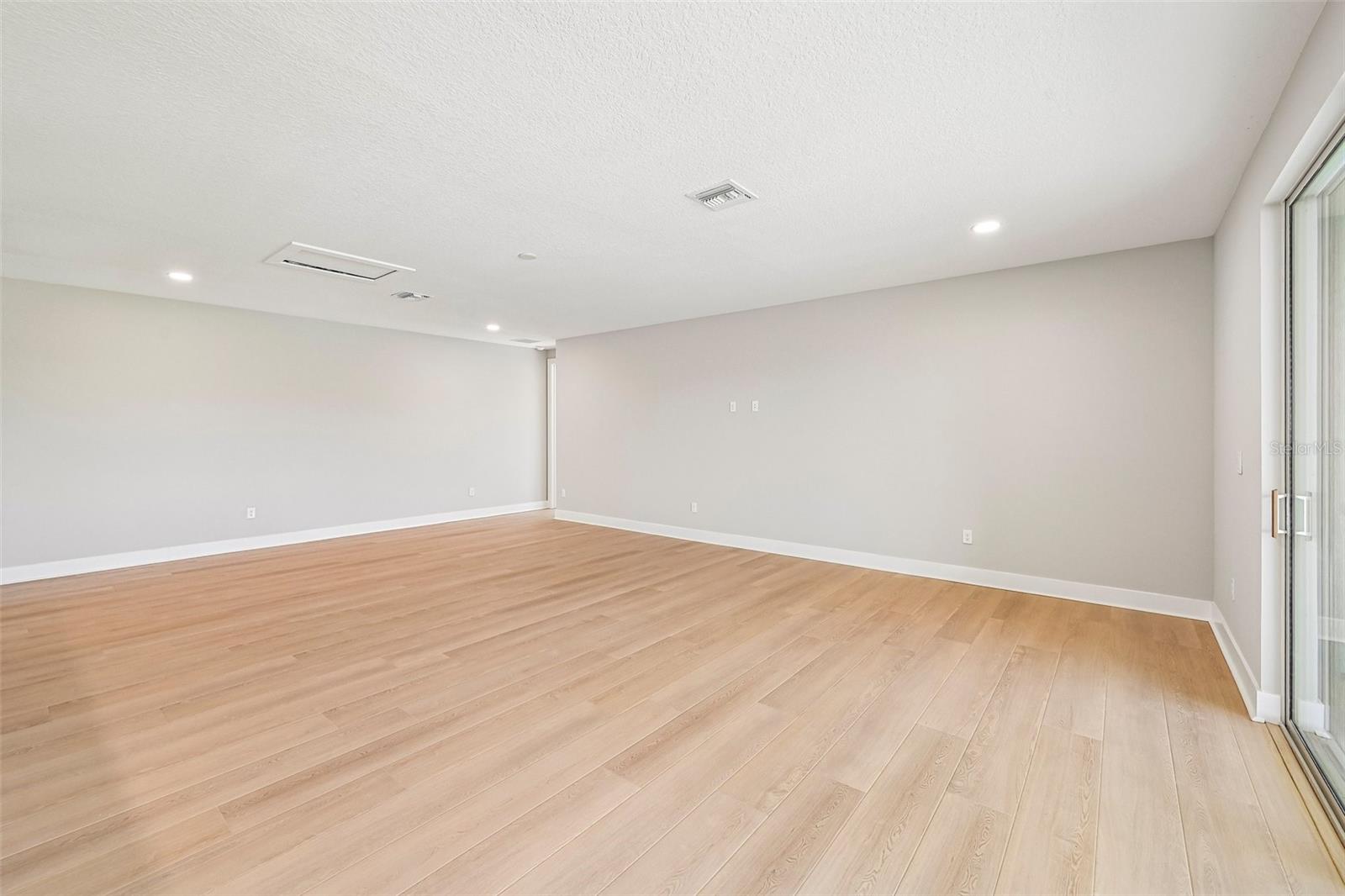 8530 SALMAR LOOP — photo 37