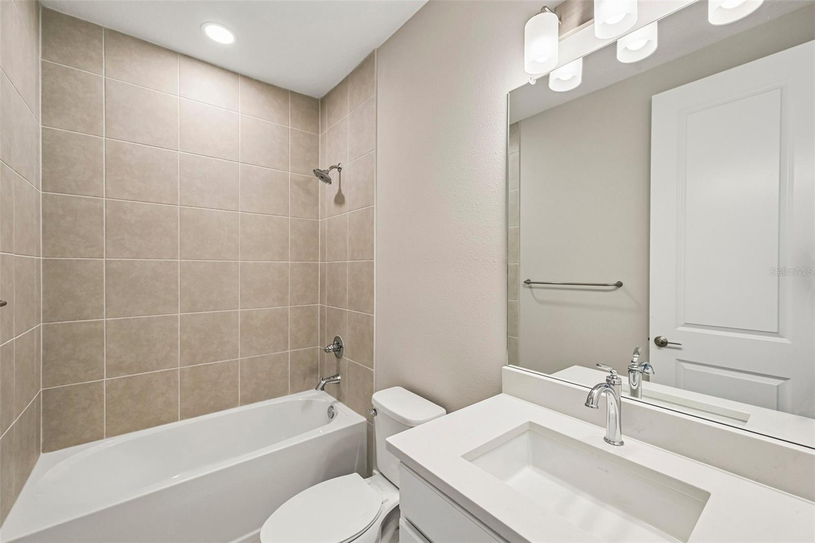 8530 SALMAR LOOP — photo 42