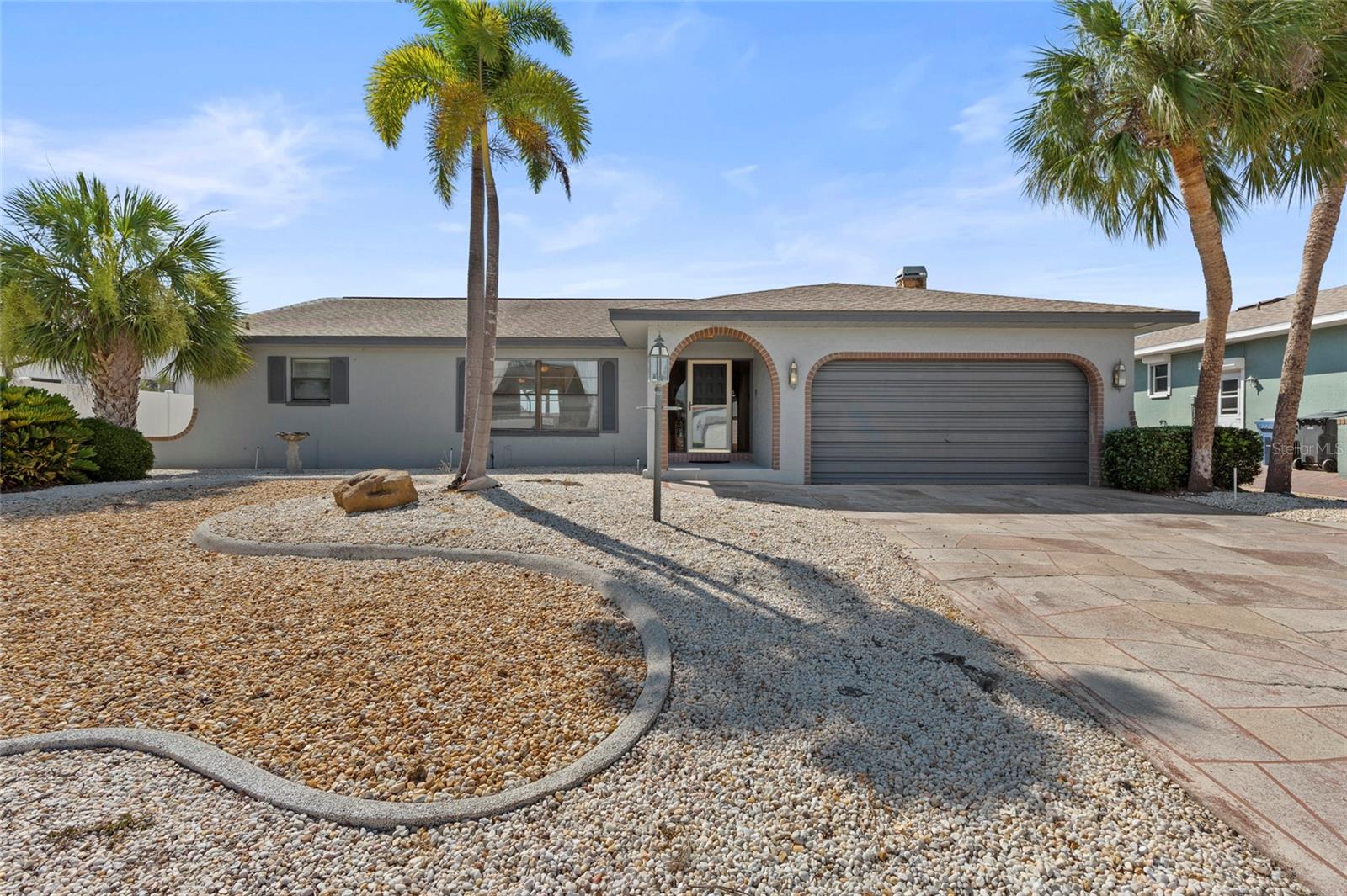 921 BIRDIE WAY — photo 3