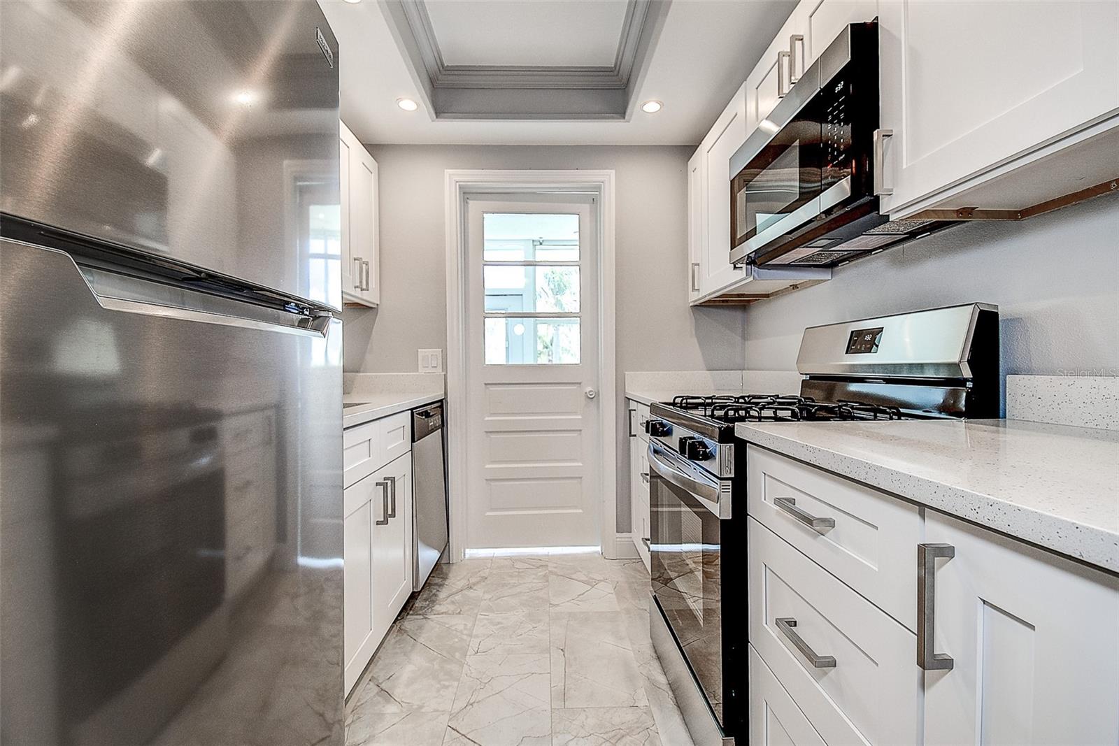 1819 SHORE DR S #110 — photo 15