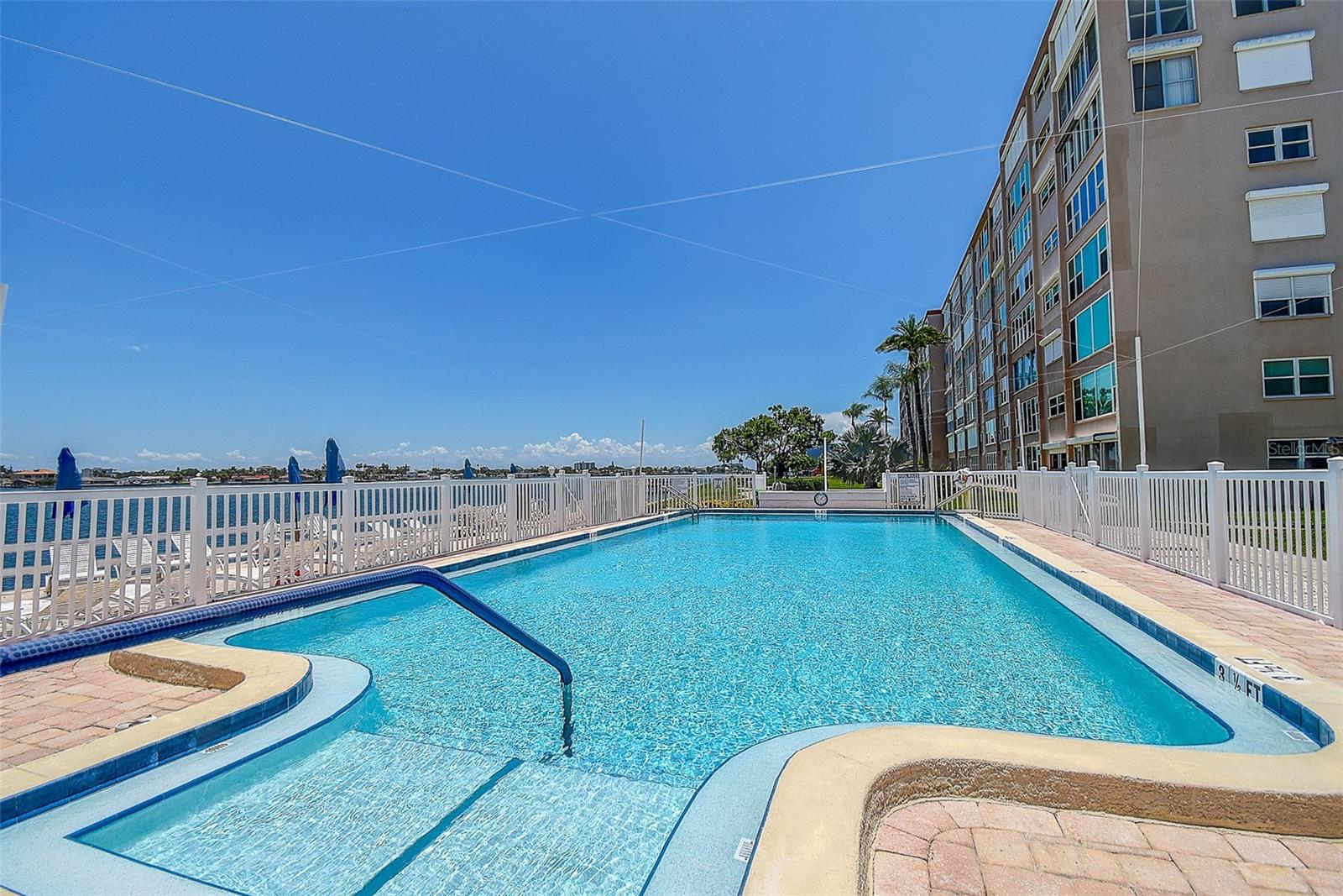 1819 SHORE DR S #110 — photo 6