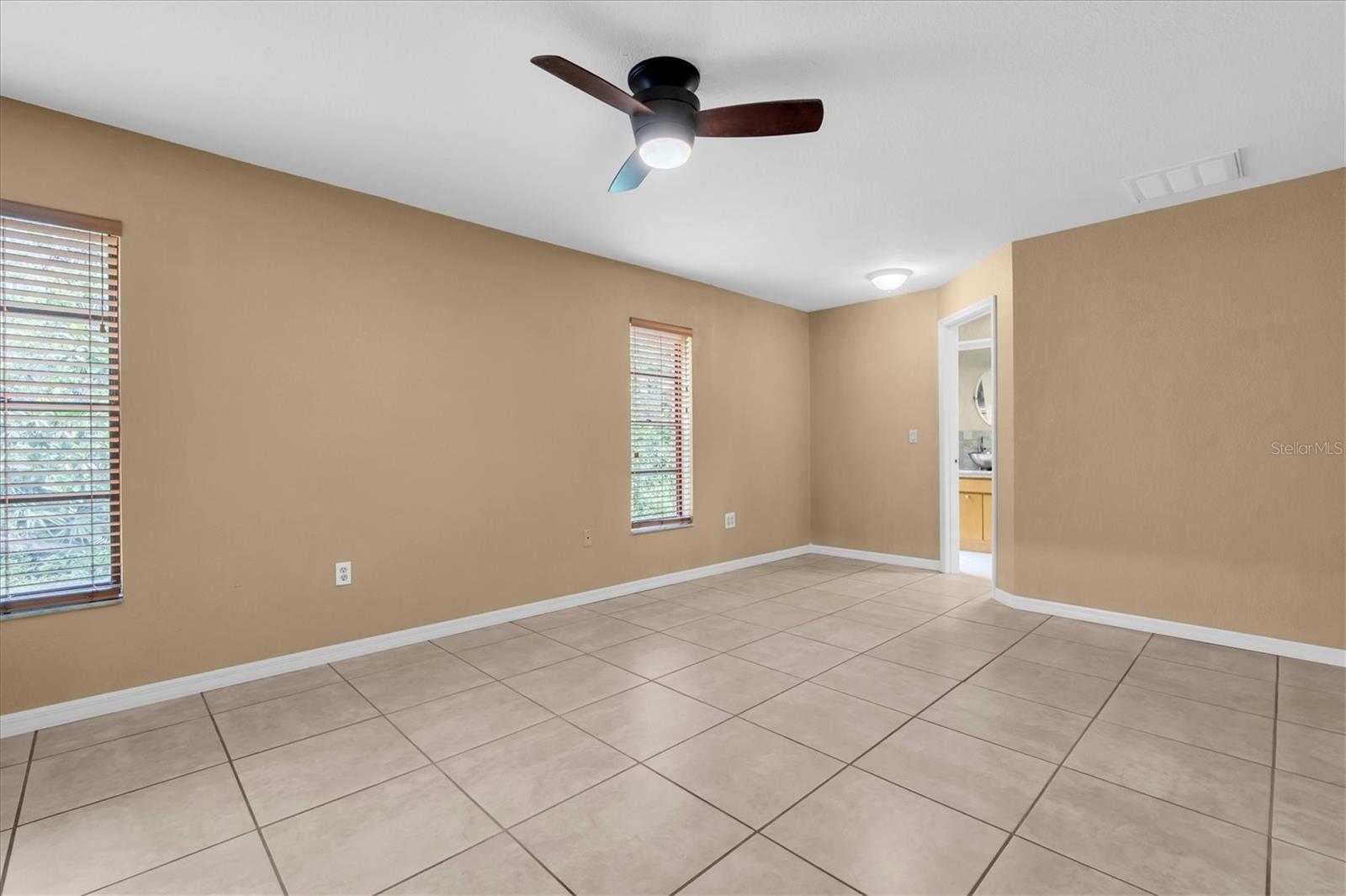 6812 RIDGE TOP DR — photo 27