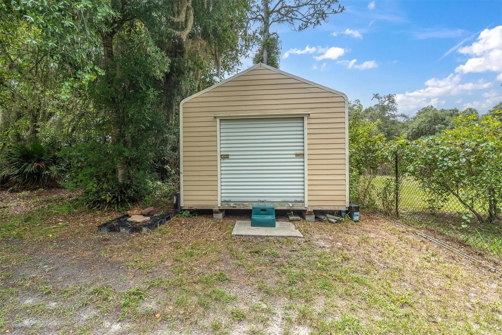 6812 RIDGE TOP DR — photo 5