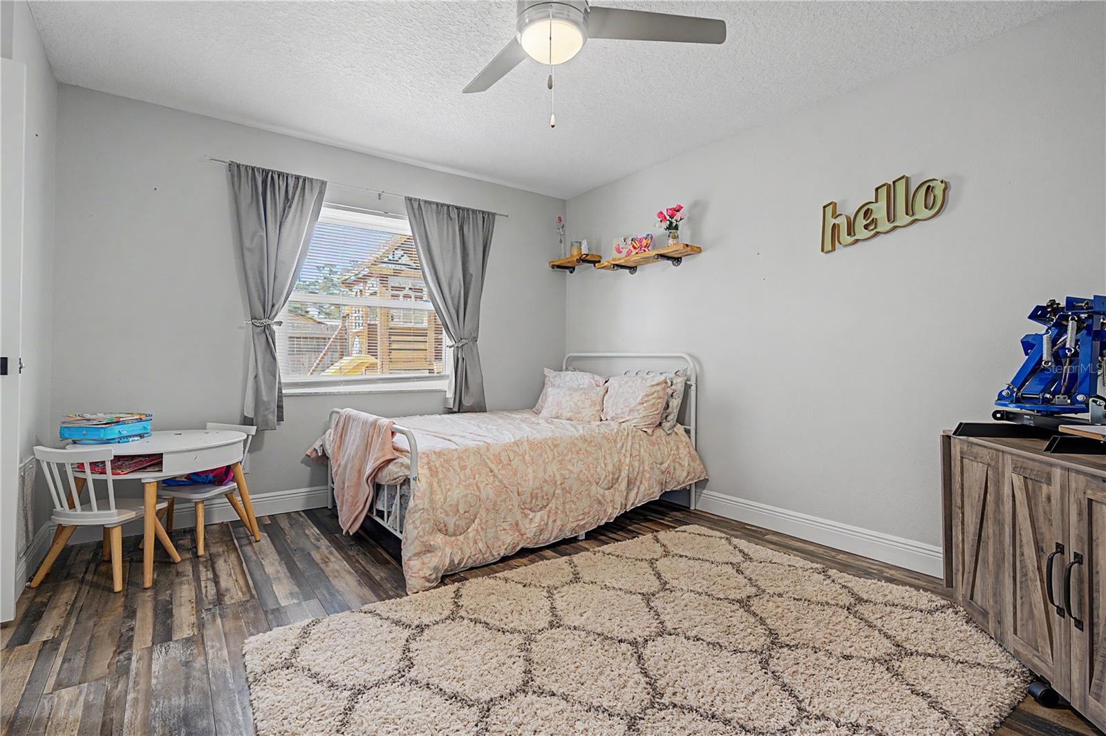 2717 REDFORD CT E — photo 36