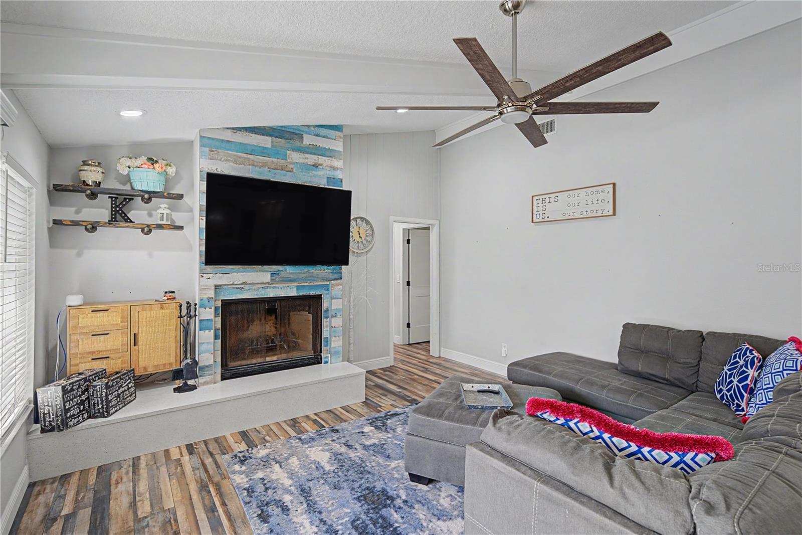 2717 REDFORD CT E — photo 19
