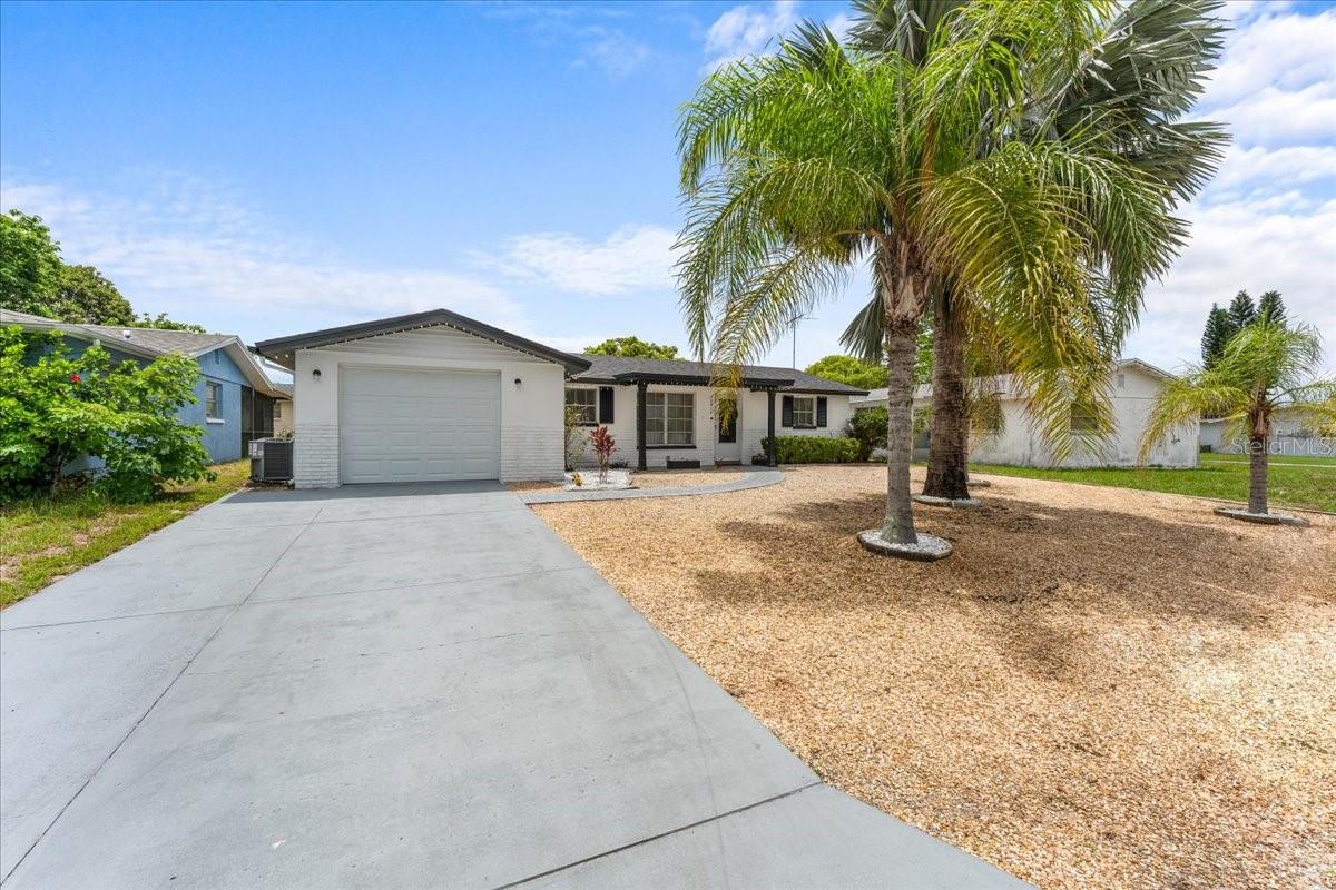 10914 OAKDALE AVE — photo 5