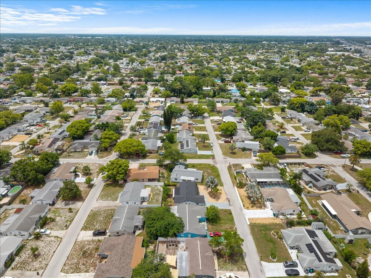 10914 OAKDALE AVE — photo 48