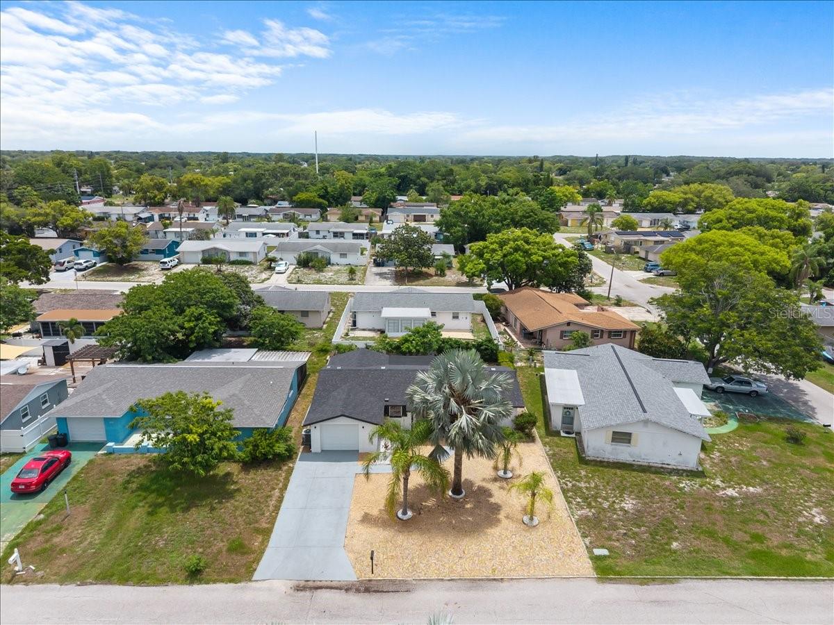 10914 OAKDALE AVE — photo 37
