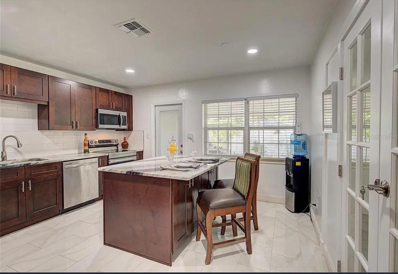 1008 CHESTER DR — photo 9