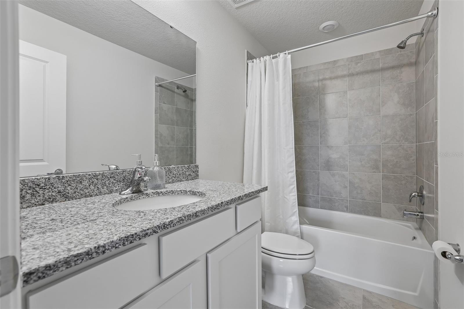 31337 AMBERVIEW BND — photo 14