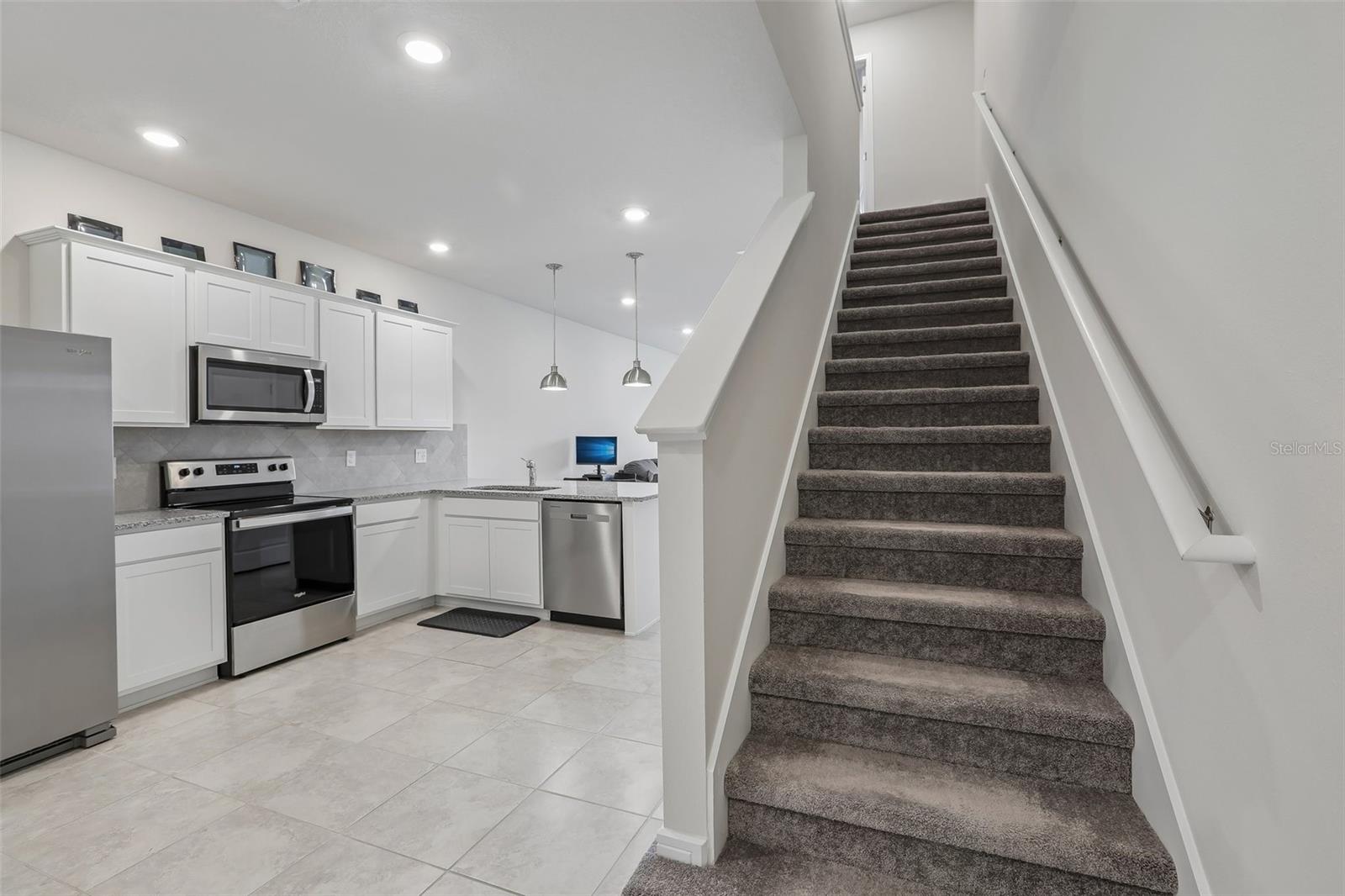 31337 AMBERVIEW BND — photo 4