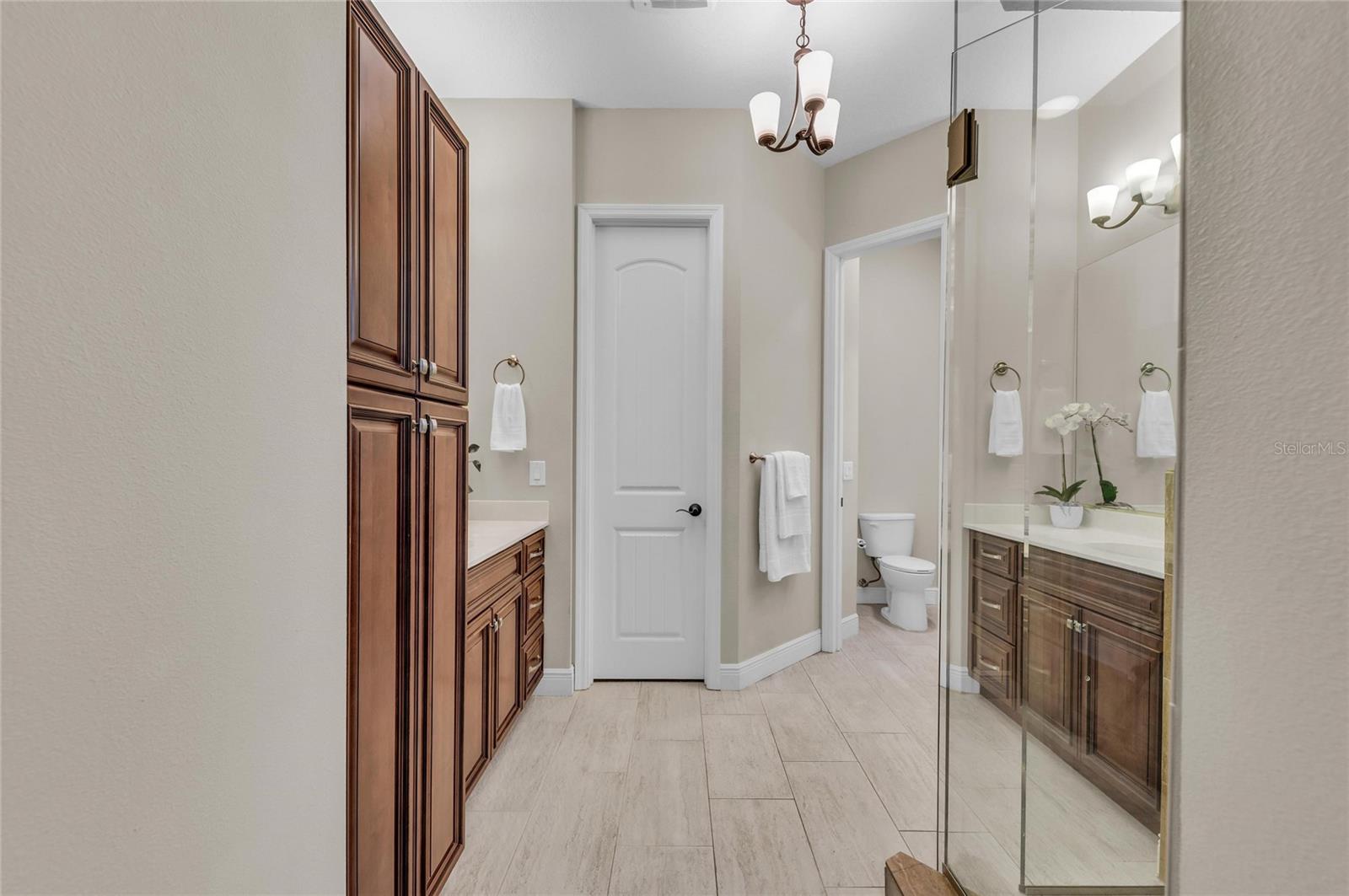 5911 RIVER FOREST CIR — photo 29