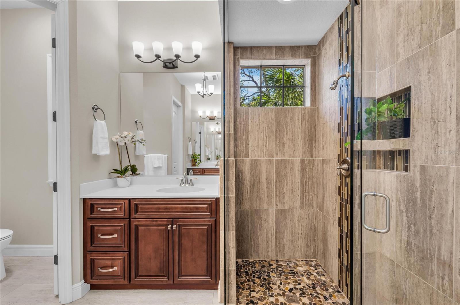 5911 RIVER FOREST CIR — photo 31