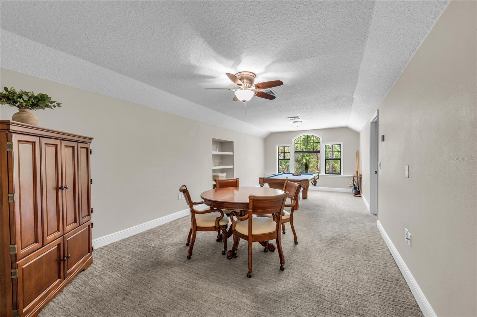 5911 RIVER FOREST CIR — photo 37
