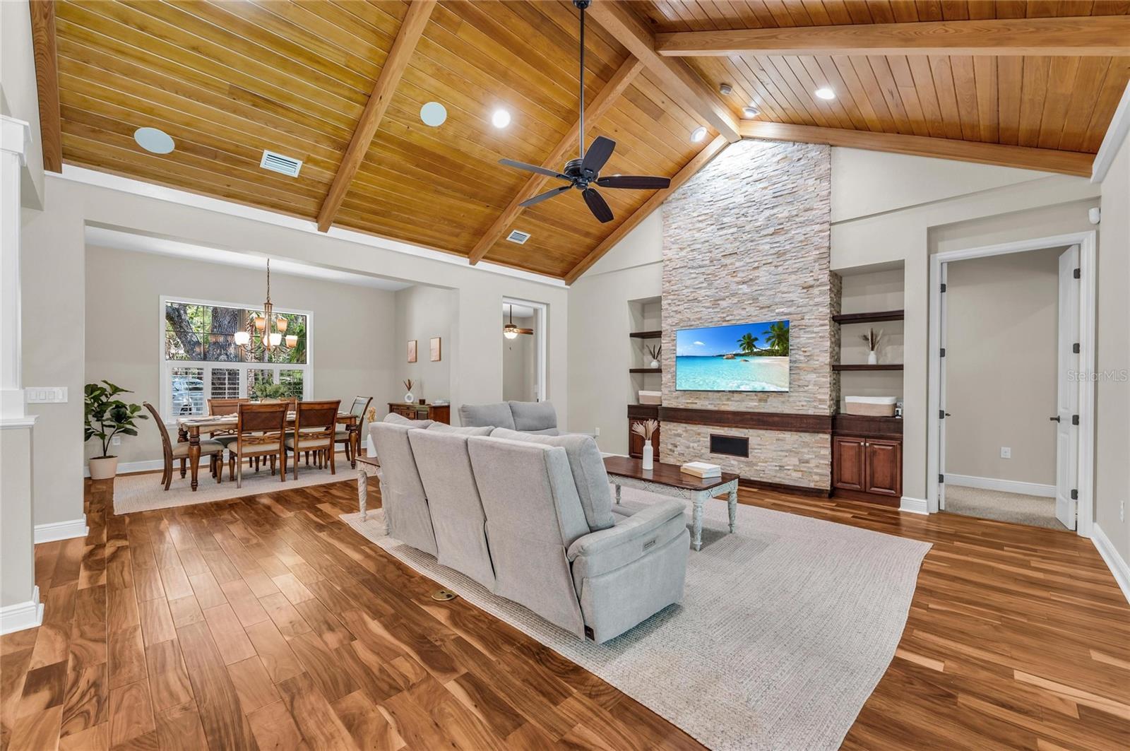 5911 RIVER FOREST CIR — photo 13