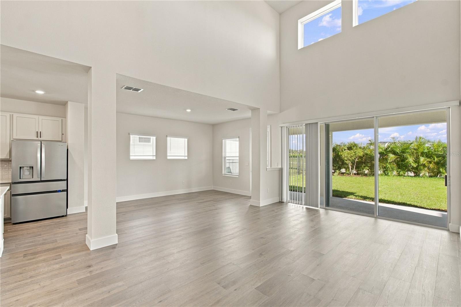 5147 CREEK SAND DR — photo 9