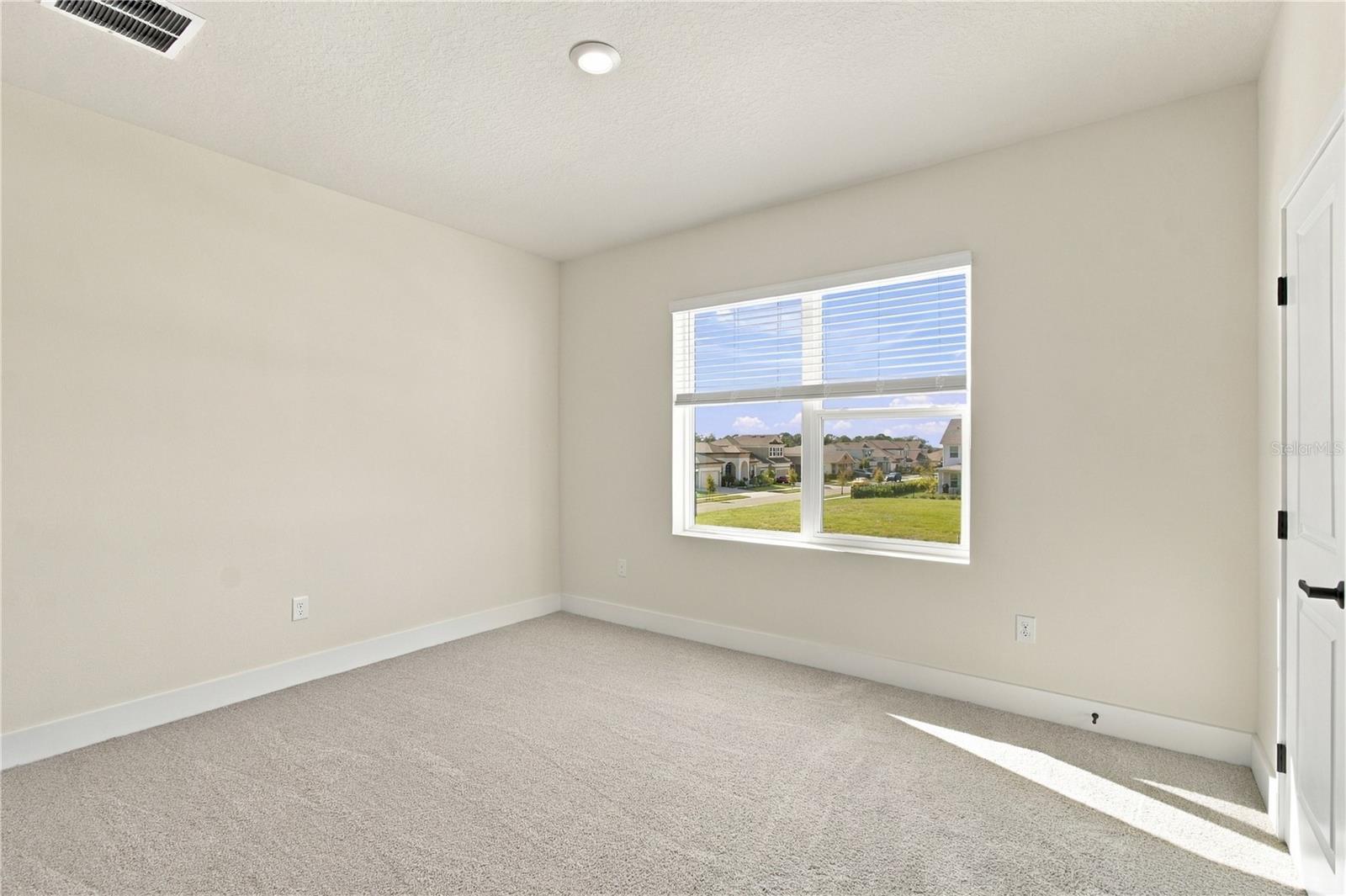 5147 CREEK SAND DR — photo 25