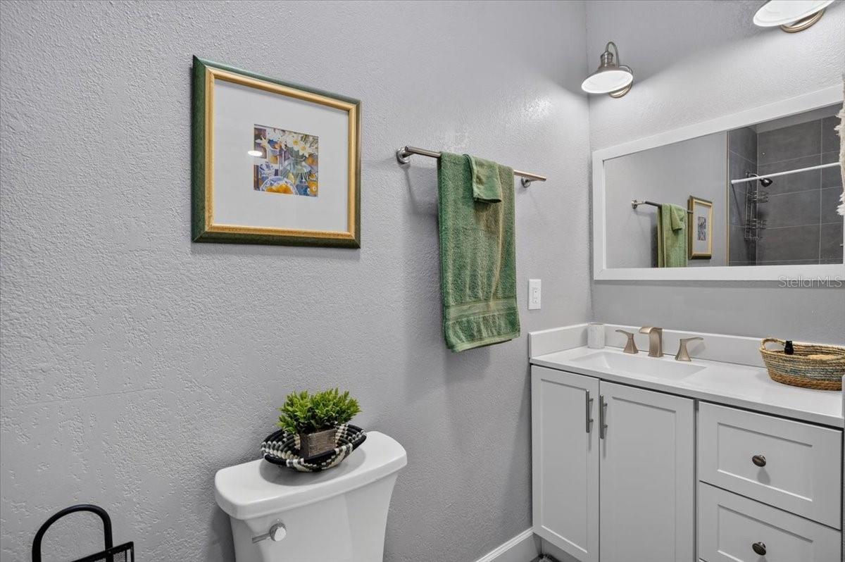 11740 DARSEY RD — photo 37