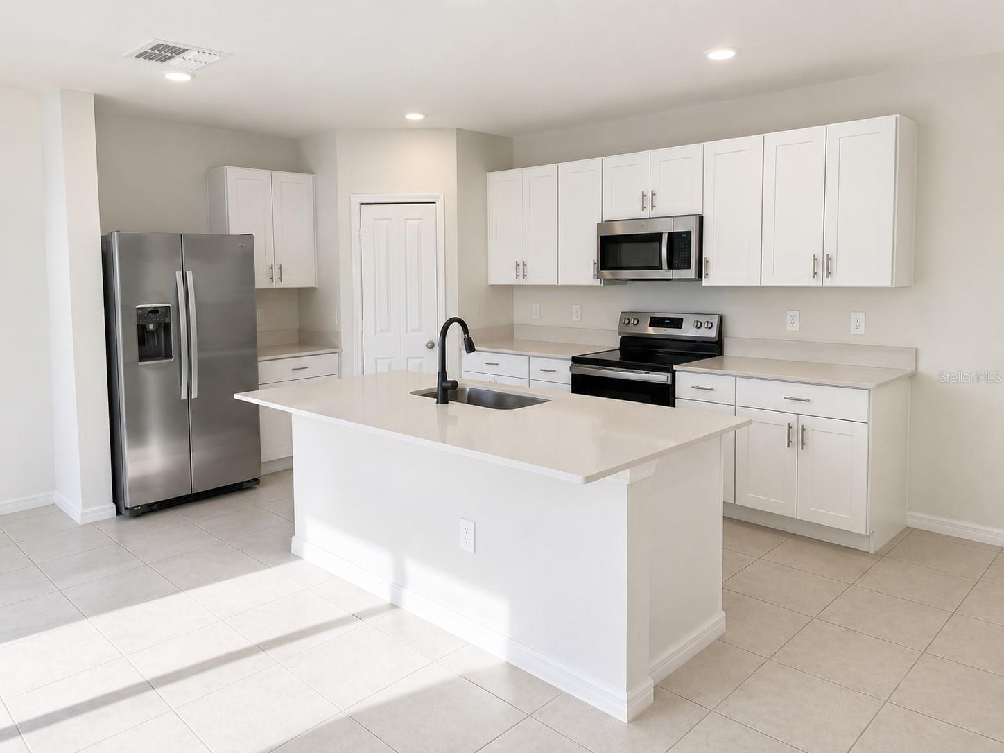 2255 BLUE GROSBEAK PL — photo 4