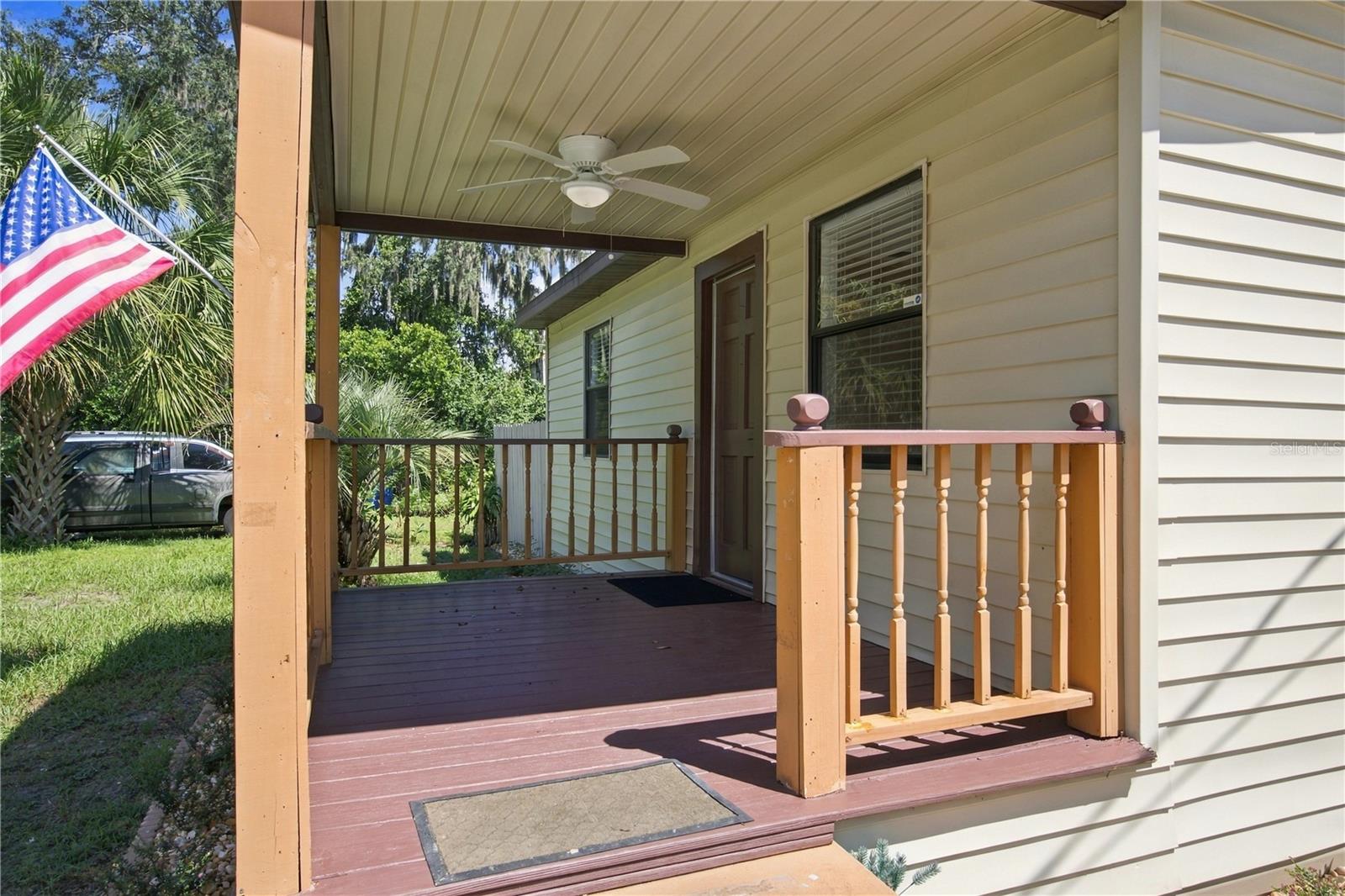 11709 HOYT AVE — photo 5